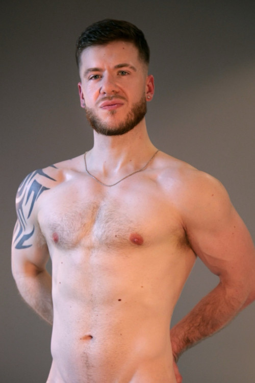 Damon Saint
